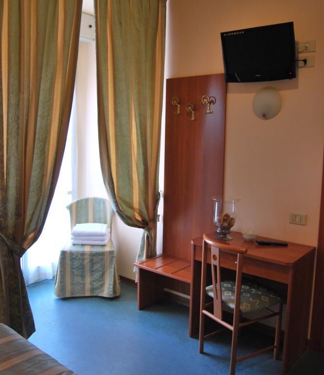 Hotel Acerboli ريميني الغرفة الصورة
