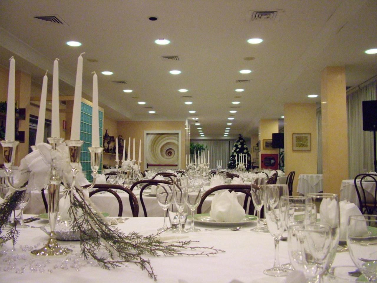 Hotel Acerboli ريميني المظهر الخارجي الصورة